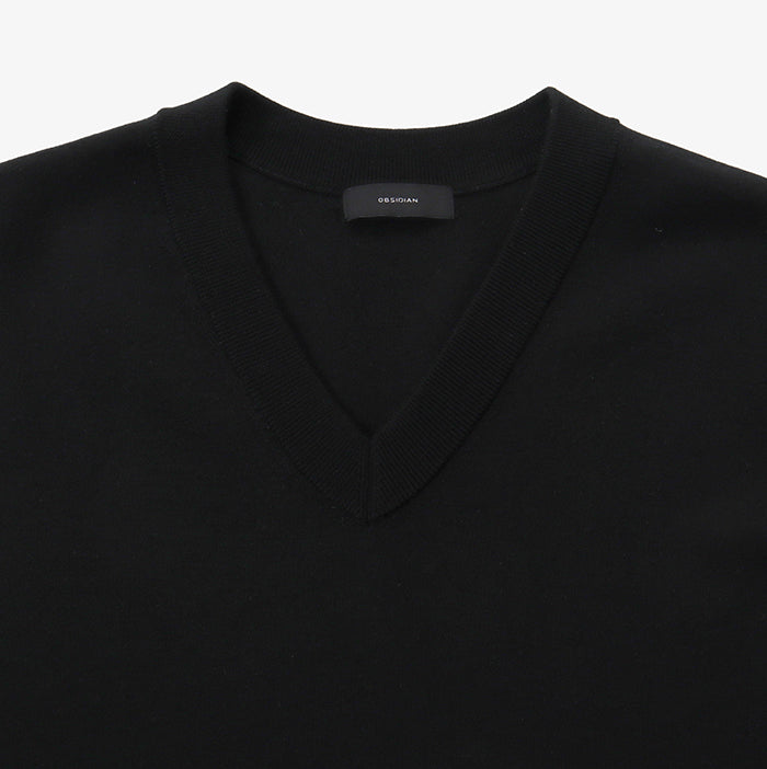 18GG SMOOTH V NECK VEST